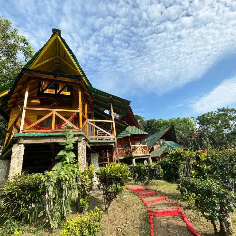 Hotel Finca Punta Ayampe 768x768