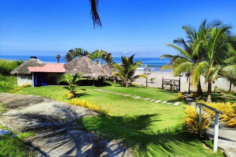 Hotel Punta Azul Pedernales Ecuador Hoteles en Pedernales 768x511